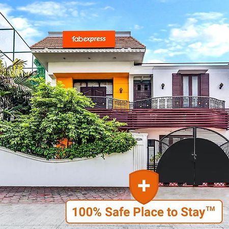 Fabexpress Nestlay Rooms - 100M From Velammal Hall, Moggappair Chennai Ngoại thất bức ảnh