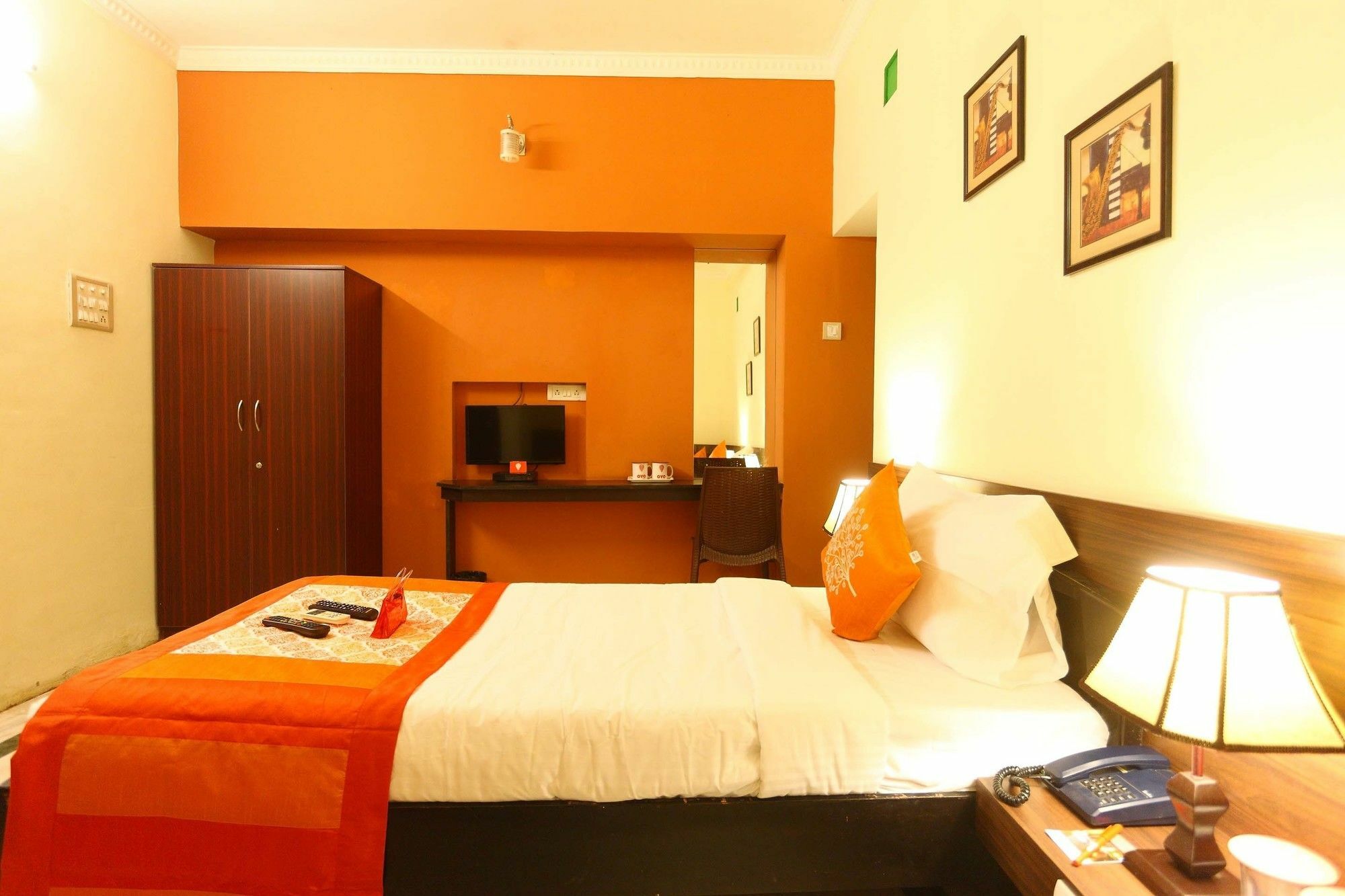 Fabexpress Nestlay Rooms - 100M From Velammal Hall, Moggappair Chennai Ngoại thất bức ảnh